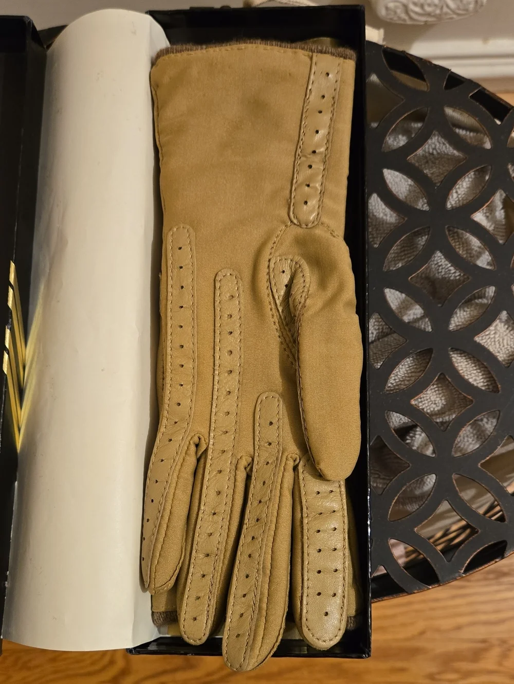Vintage Isotoner Aris Tan Cashmere Lined Gloves OS